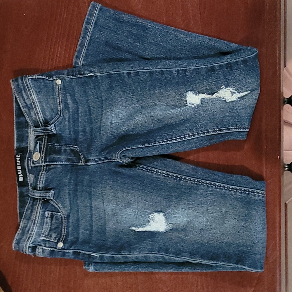 BRAND NEW girls jeans